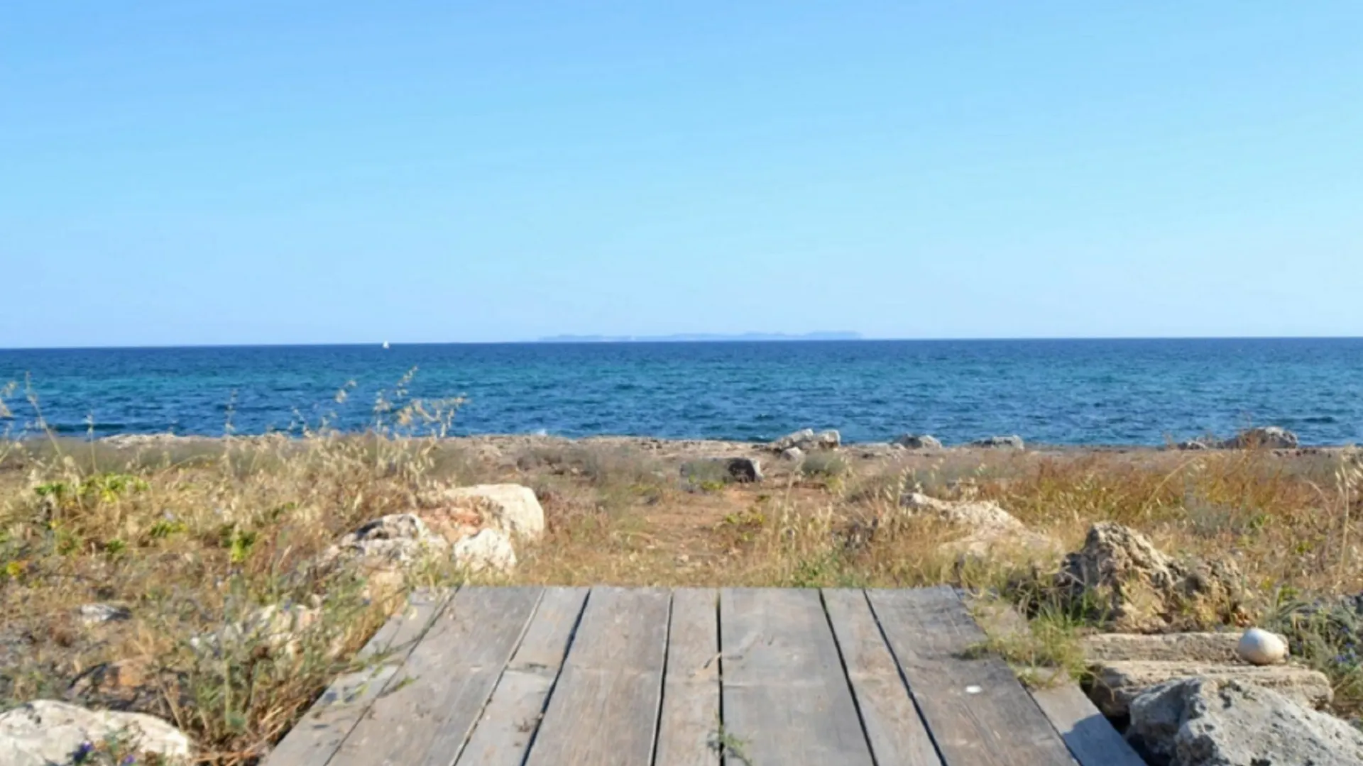 Apartment In Sa Rapita, Mallorca 103016 Кампос